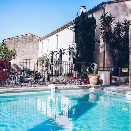 Boutique Le Mas De L'olivier Hotel *
